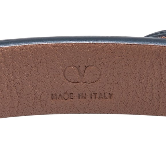 Valentino Garavani logo belt bracelet in beige and pink leather for women. main image 5